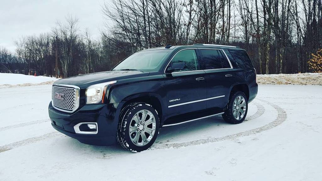 DriveThemAll's tweet photo. We're riding large this week. @gmc #Yukon #Denali https://t.co/l8Mp0nI8po https://t.co/S0bJnuQxC8