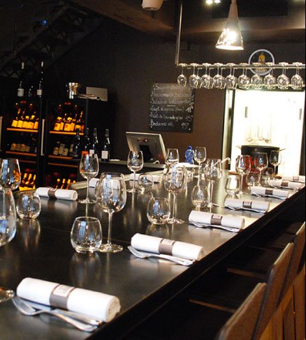 BRAZIER WINE BAR
Ouvert sur réservation
 Du Iundi au vendredi midi et soirs, à partir de 7 personnes. #frenchwine