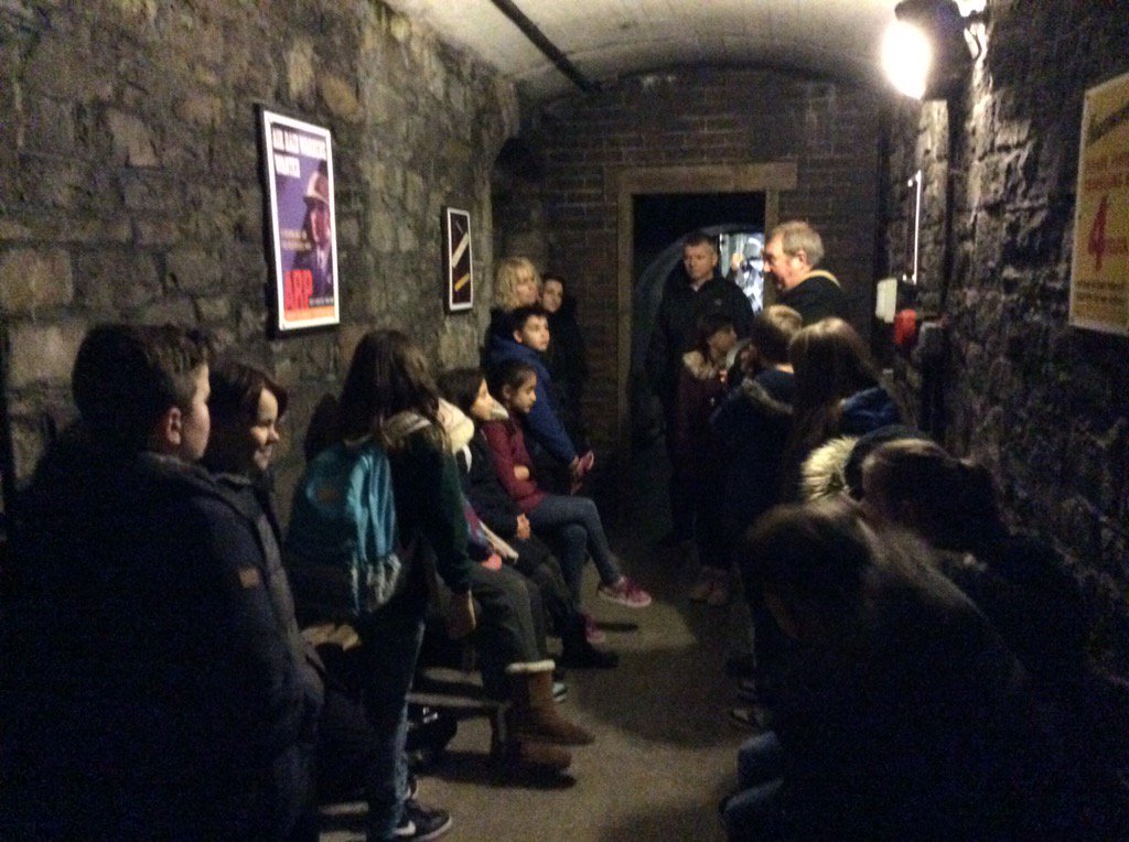 Springwood_Prm's tweet photo. A fantastic day out at Cardiff Castle learning about WW2. #SpringConwy  #Springhistory https://t.co/jFxSXIzbd1