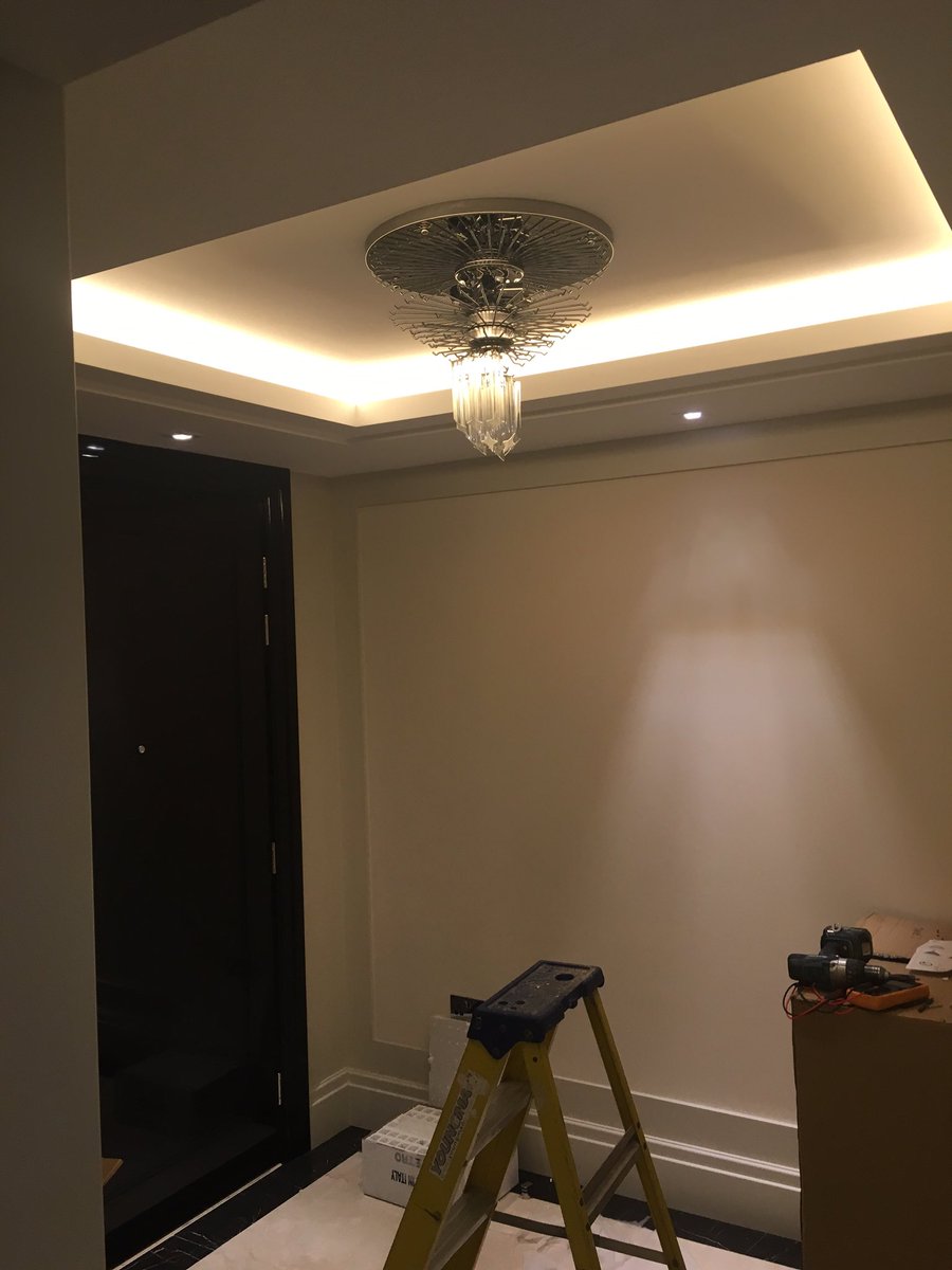 Rockstar_Lights's tweet photo. Ebury square apt. Lighting install. #franklite #liveinstall https://t.co/MVdtXL3K4P