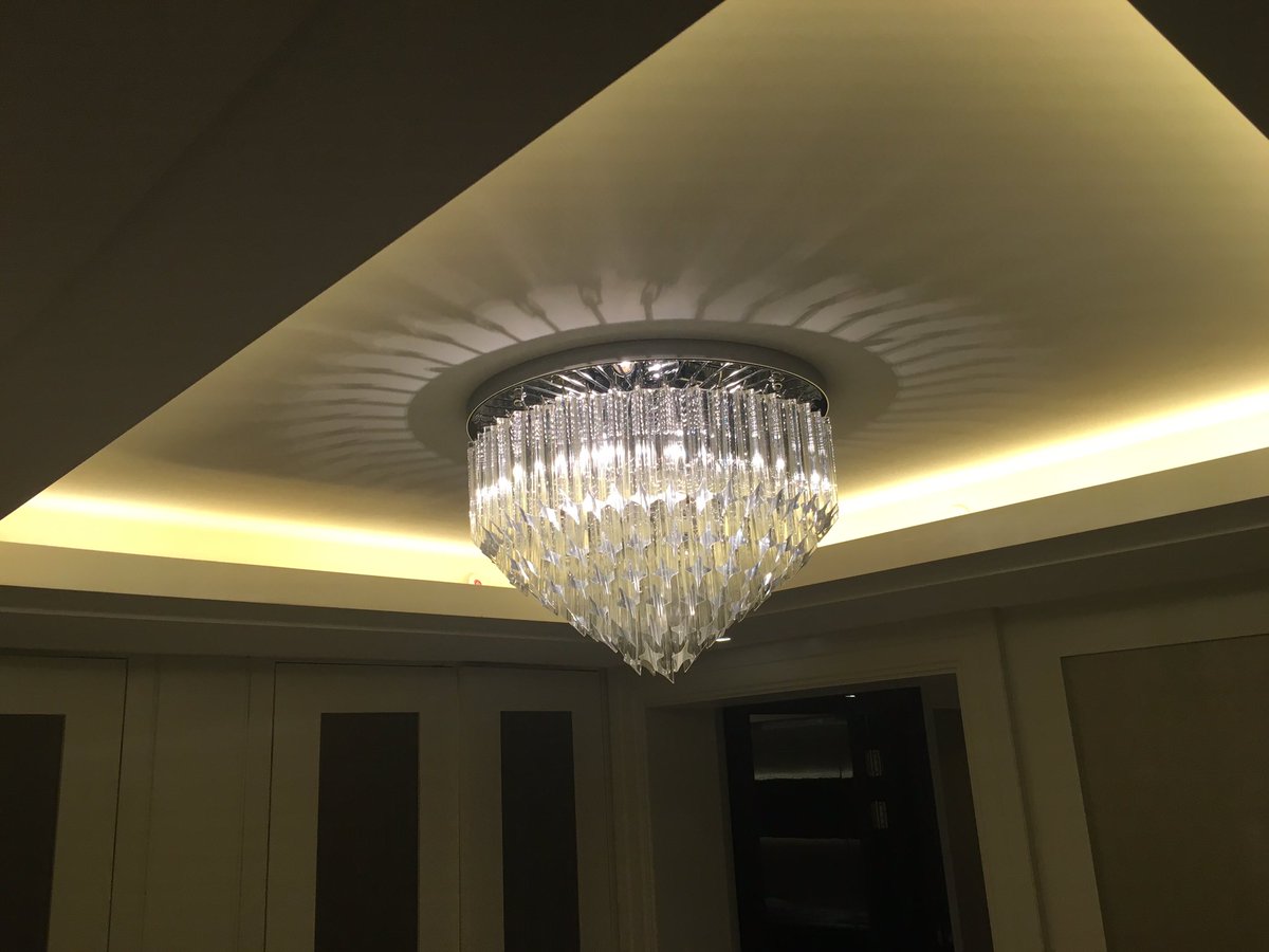 Rockstar_Lights's tweet photo. Ebury square apt. Lighting install. #franklite #liveinstall https://t.co/MVdtXL3K4P