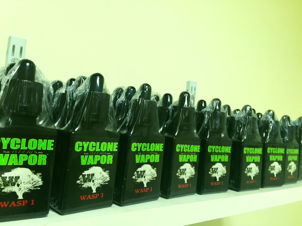 CycloneVapor's tweet photo. Wasp 1: a sting of fruits and candies that will leave your mouth tingling! See what all the buzz is about! #Eliquids https://t.co/k0jE9UdZf9