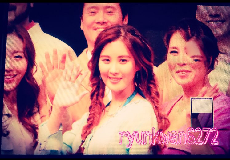[OTHER][08-12-2015]SeoHyun tham dự vở nhạc kịch mới mang tên "Mamma Mia!" - Page 2 Cb6NlzjUsAACkaa