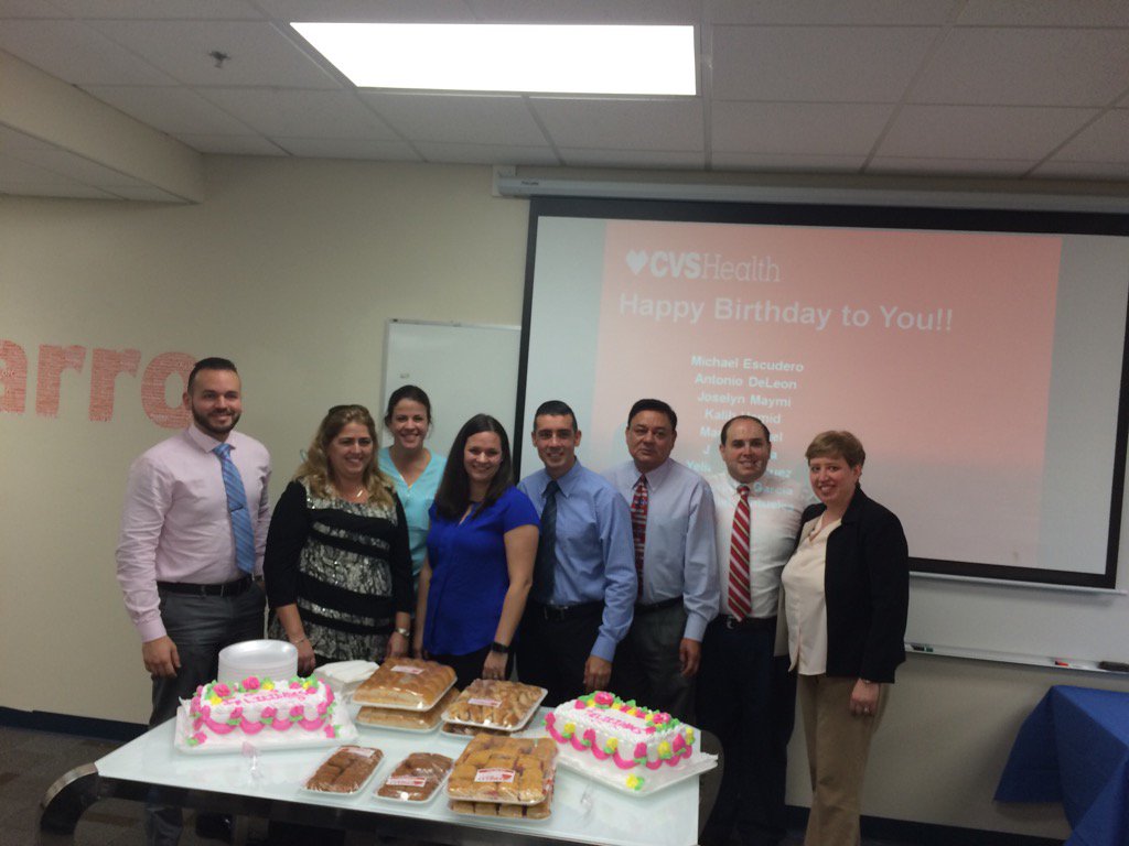 jmgwar's tweet photo. Celebrating birthdays during our cascade meeting https://t.co/mvQ1oCraBi