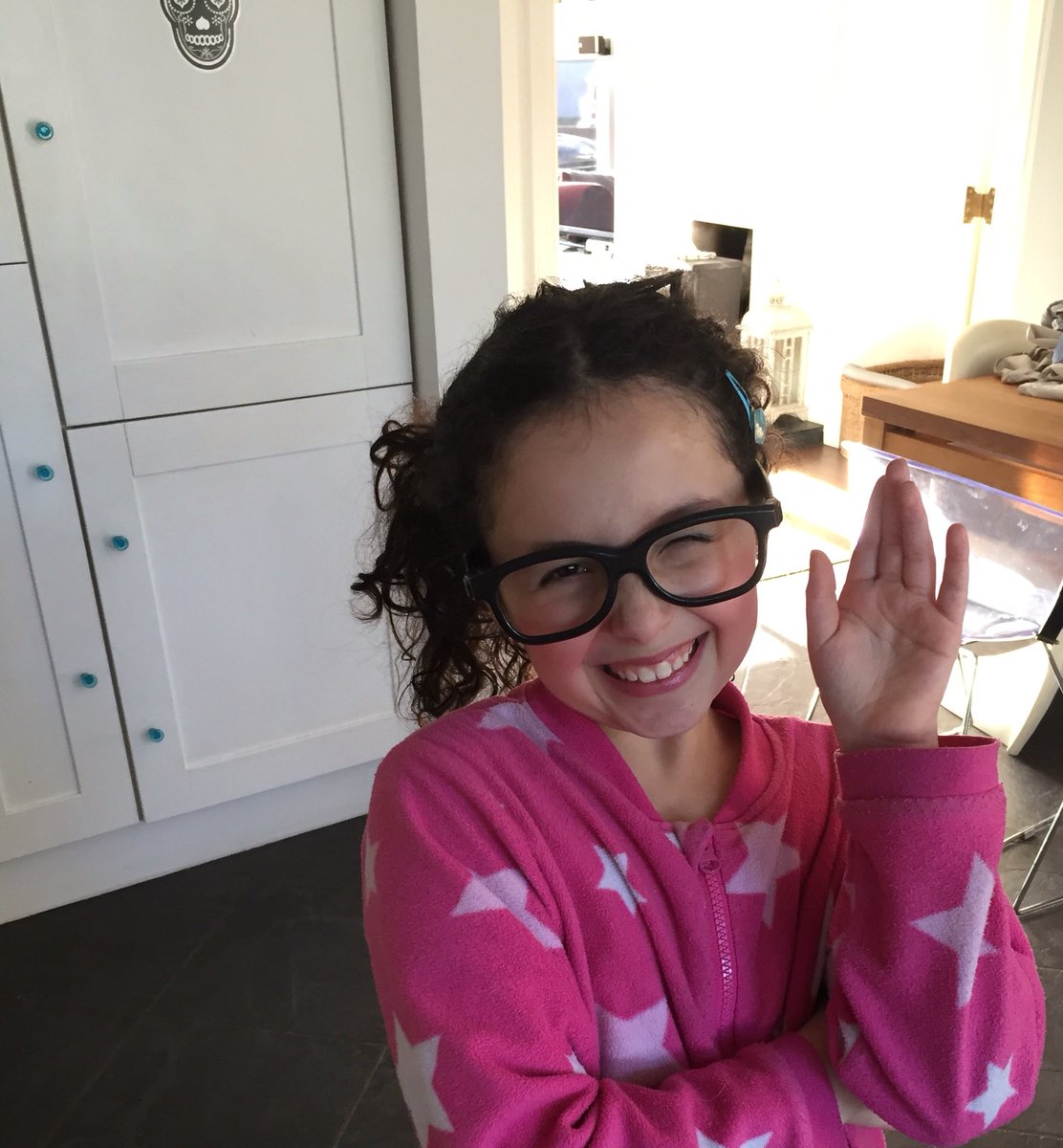 ScarlettsBooks's tweet photo. When I'm sick I dress up as a nerd! #sickbay fun https://t.co/Upe8PXhmR6