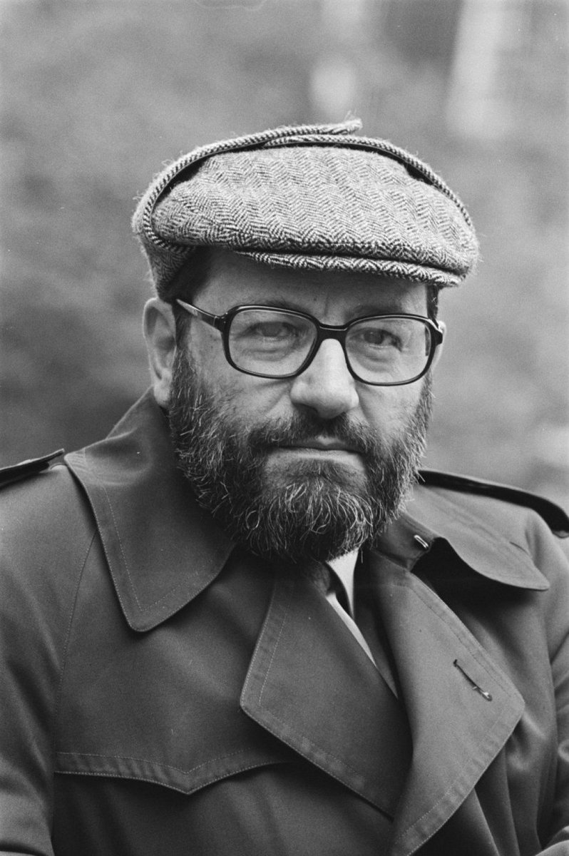 Sgusciosa's tweet photo. © #RobBogaerts #Anefo, #UmbertoEco , 22 maggio 1984 @SandroVeronesi https://t.co/NGs41UejW8