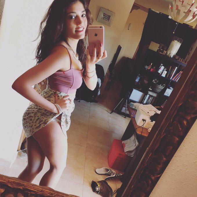Yo soy loca con mi tigre, loca loca loca ...jajajajaja https://t.co/UDGSyIEbfL<a href="/tag/frunjiresvivir"class="tags"><span>#frunjiresvivir</span></a>