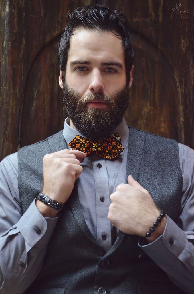 lionsthread's tweet photo. Dressing the ruggedly handsome since 2013 https://t.co/V3q2OP76Ef