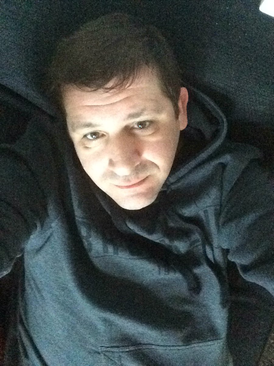hodgsin's tweet photo. Y is it you get out of bed then just go down stairs and lay on sofa lol https://t.co/DLhBnuqjsm