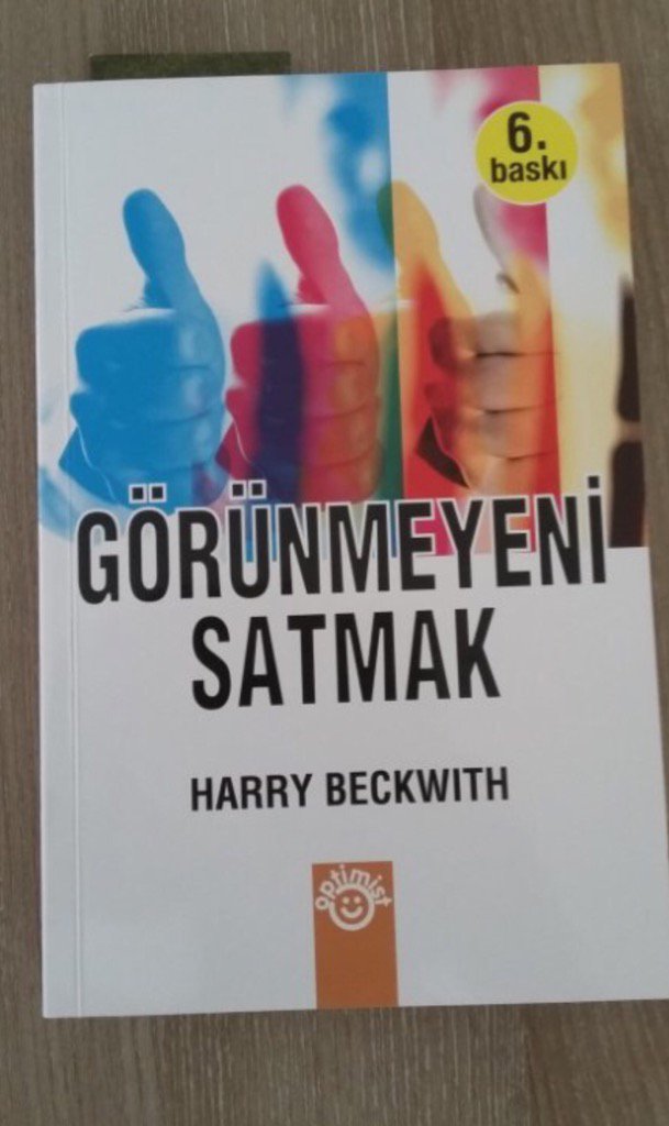 Giderek artan rekabet'te kurumlarını tercih sebebi yapmak çalışan yönetici ve çalışanlara tavsiye edilecek kitap 👍..