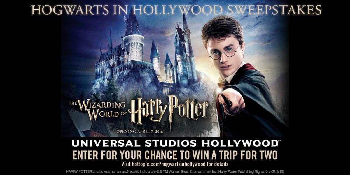 harrypotter's tweet photo. .@HotTopic is giving you a chance to win a trip to @UniStudios! https://t.co/ERdgXeolig https://t.co/jqE5JBV71Z