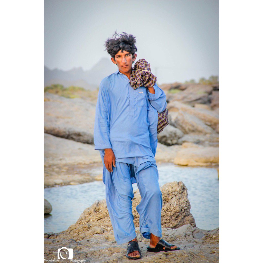 MoonBalushi's tweet photo. #ashepherd##Baloch#lovelyview#mymotherland#photography #Balochistan https://t.co/8gzuNpcwJ4