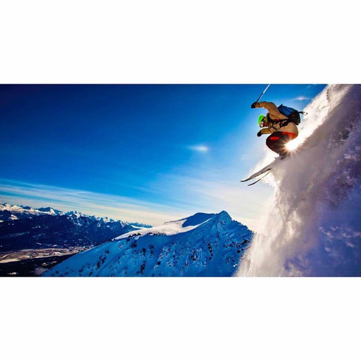 KickingHorseMtn's tweet photo. Bluebird days ahead! Come up to get some turns &amp; Vitamin D. 

Photo: Ryan Creary | Rider: Drew Wittstock https://t.co/bXAewQMzo9