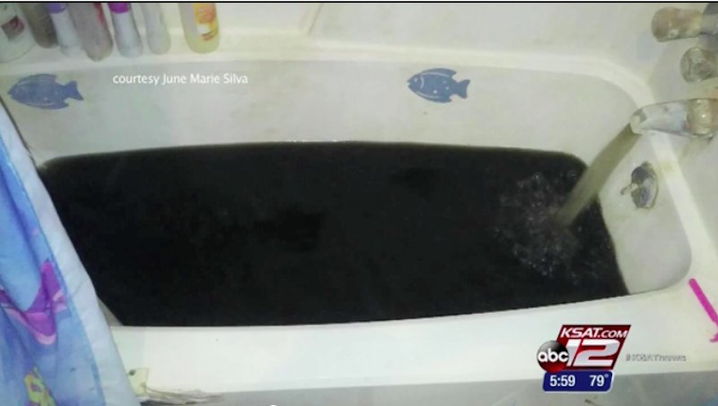 TomthunkitsMind's tweet photo. ‘Black Sludge’ Pours Out Of Tx Town’s Faucets Days After FBI Arrests Every City Official https://t.co/ynERTp1TOA https://t.co/wHPVS4isMS