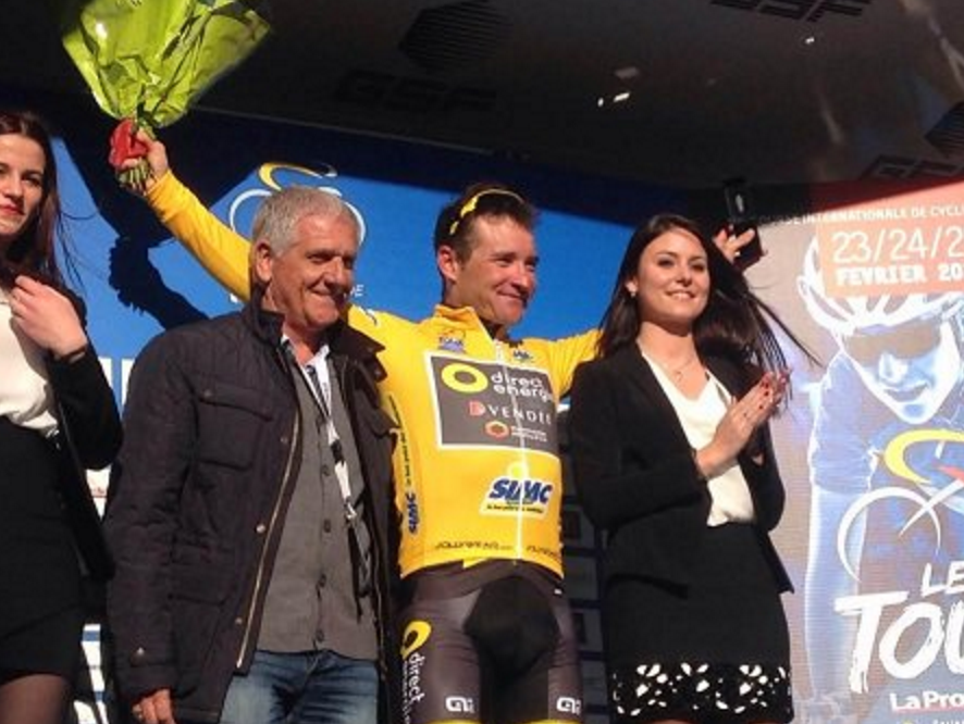 cyclismactu's tweet photo. Plus de 2 ans que @voecklerthomas n'avait pas gagné ! Et en plus il récupère le 1er maillot jaune ! #TourLaProvence https://t.co/8kKItN2CK0
