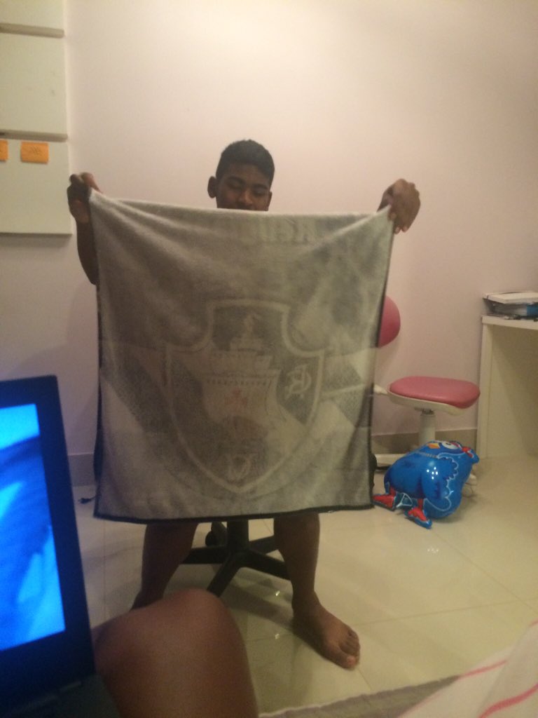 ailaheire's tweet photo. #3p20 do melhor goleiro desse Brazeeeeel 😂❤️ https://t.co/RSnV2aQf5D
