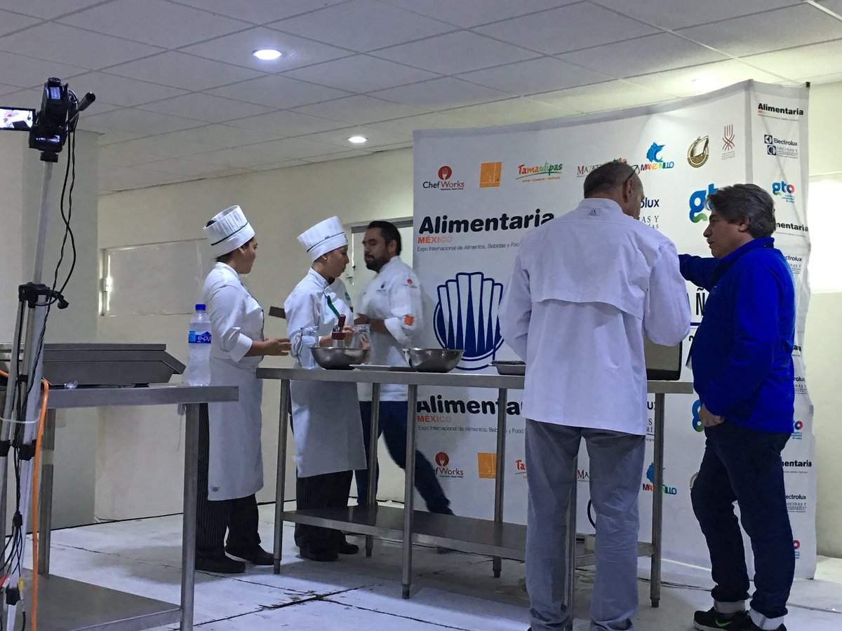 A punto de iniciar <a href="/cocineromexico/">Cocinero del Año Mx</a> en Manzanillo