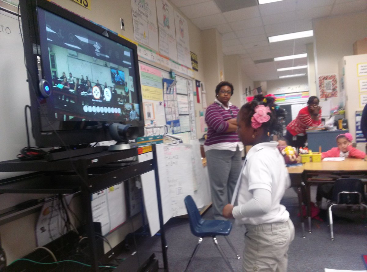 landis_es's tweet photo. Tomorrow's learning methods today.
@AliefTech @edtechqueen
#AreaBTech #AliefProud https://t.co/fMXMhotIjg