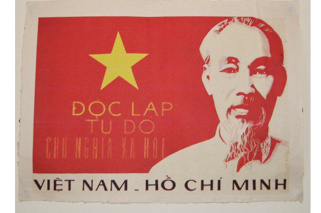 threesixtysteps's tweet image. More Than a Souvenir 360steps.wordpress.com/2016/02/23/mor…