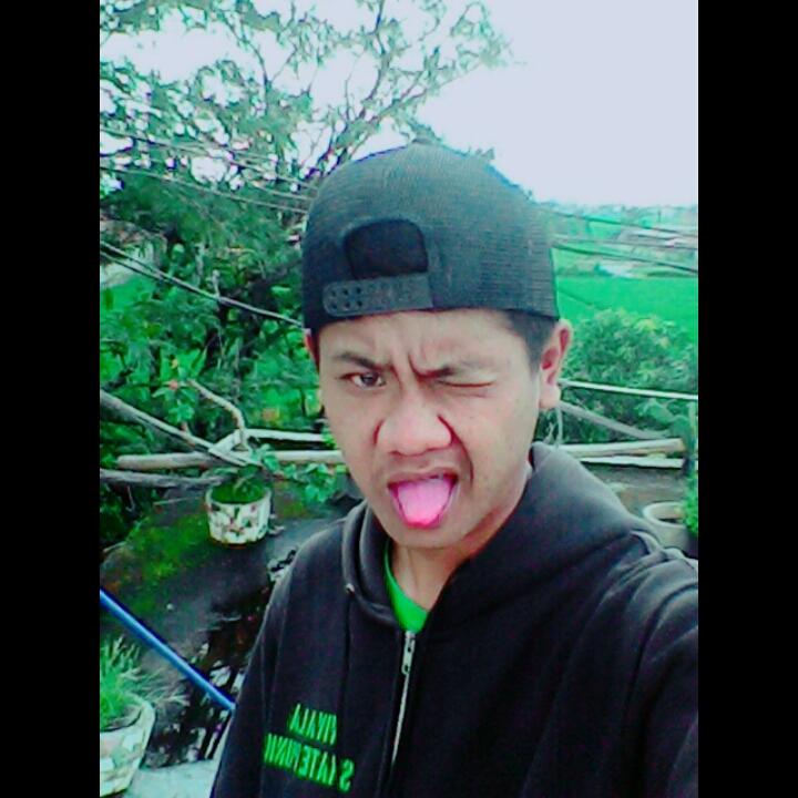 edis_mary's tweet photo. Selfiee:g https://t.co/Och5o2FUE5