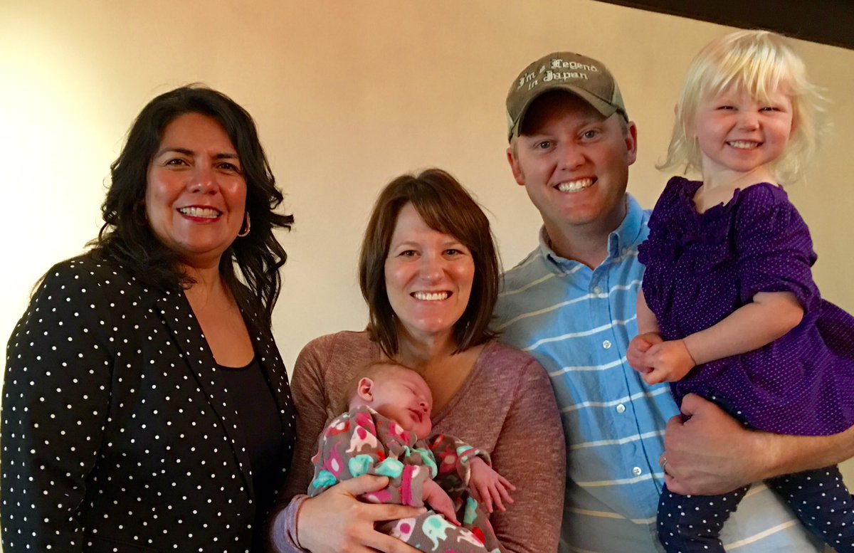 DavidRCurtis's tweet image. Shaking hands and kissing babies with #Phoenix Councilwoman Pastor! Thanks for stopping by the neighborhood #ACDCFam