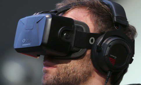 wef's tweet photo. How will virtual reality change business? https://t.co/WdX7VBxErG #VR #technology #mwc16 https://t.co/LLl5j1Wov5