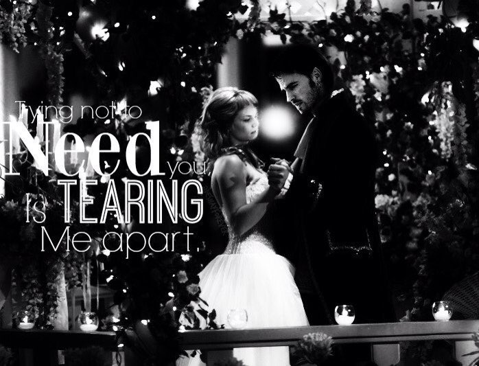 DeshayForever's tweet photo. #DayTwo #30DaysOfManips OTP #CaptainSwan @jenmorrisonlive @colinodonoghue1 https://t.co/RwZmry9qOK