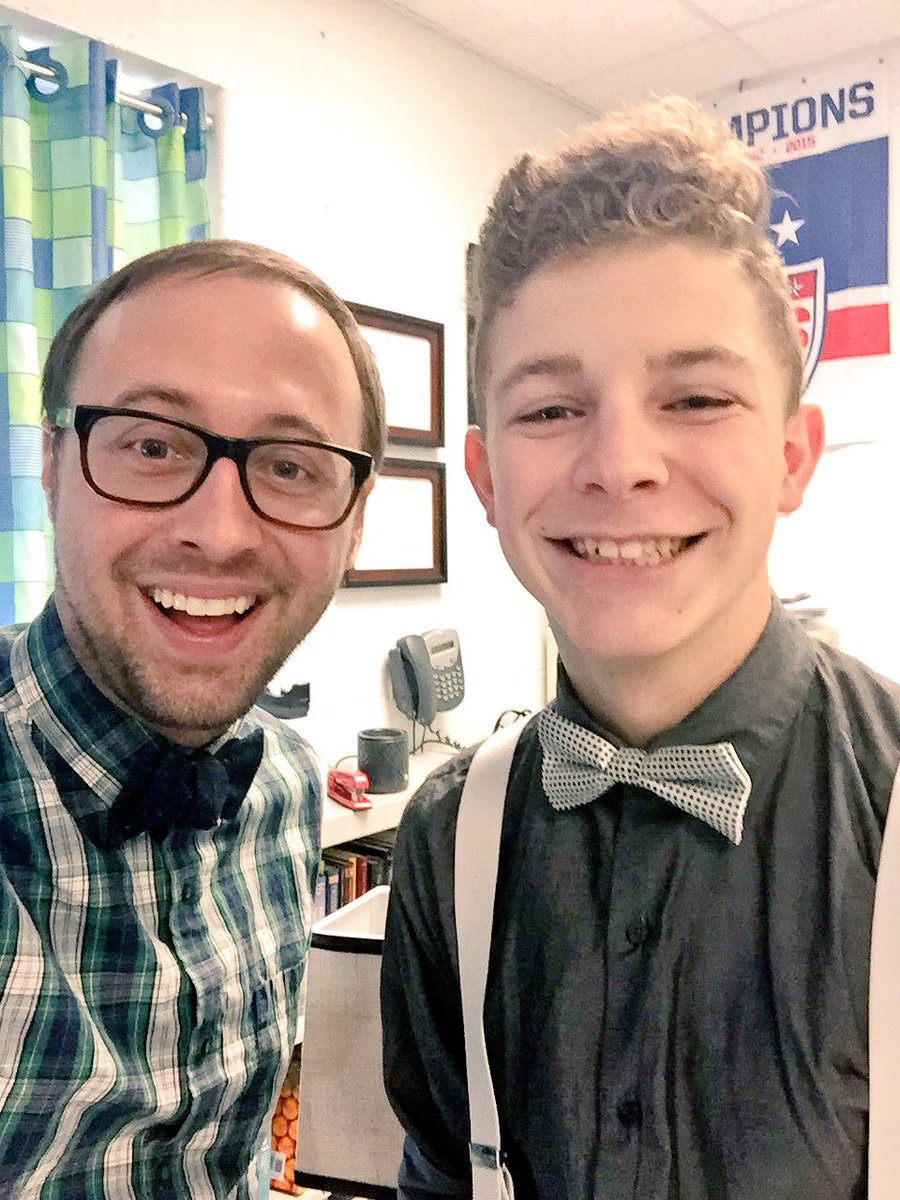 cjfryer's tweet image. Happy #BowTieTuesday! #LearningInStyle #TrigIsBetterWithBowTies #GC1