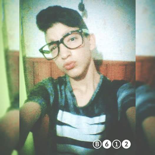 urielgnz14's tweet photo. hola ahr no😂😂 https://t.co/zfB3HsDNC7