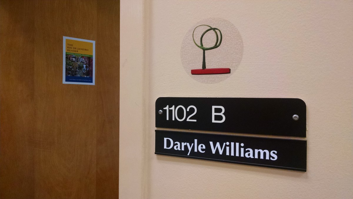 SPAP_UMD's tweet image. Intervening more deans! Arts and Humanities Dean&apos;s Office #SpapInterventionUMD #arbolotreeUMD