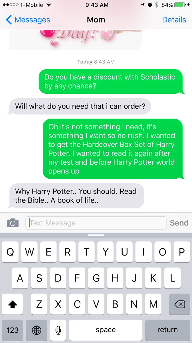 MorningMelissa's tweet photo. When you want to Harry Potter but your Mom wants you to Bible #butharrypotter https://t.co/s5EhVJ5z6P