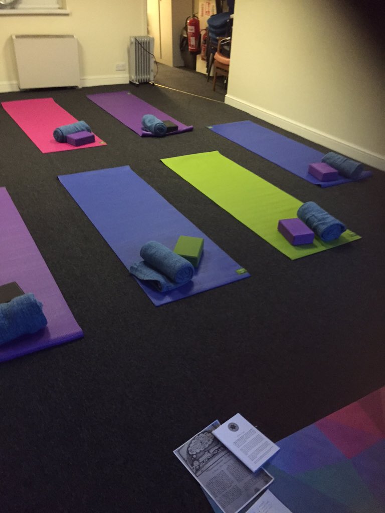 DRTrainingSwans's tweet photo. Ready and looking forward to meeting the group for our first four week yoga introduction with @SwanseaCarers #carers https://t.co/Jgfrlnzs0u