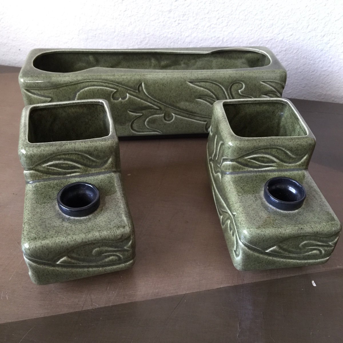 RetroResaleSD's tweet photo. #MidCentury #ConsoleSet #Planter #Candleholders #Green by #RetroResaleSanDiego  https://t.co/2RFxSn3seG #gotvintage https://t.co/LL9iraPyHK