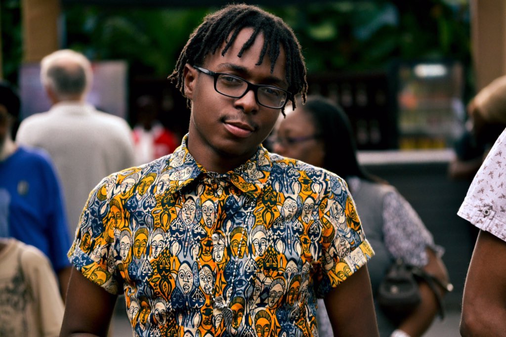 OwlShackCo's tweet photo. Dogon Heads Button Down. Whatsapp (876) 449-2396 or email owlshackco@yahoo.com to purchase. https://t.co/SPfCqKnVRU
