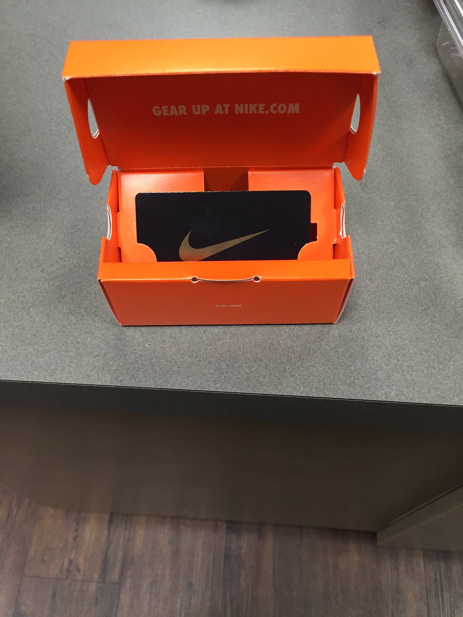reclifedbu's tweet photo. Don't forget! All-Star Night is tonight at 7:00 at the Burg! Be here for a chance to win the $100 Nike gift card! https://t.co/egFQda6z5u