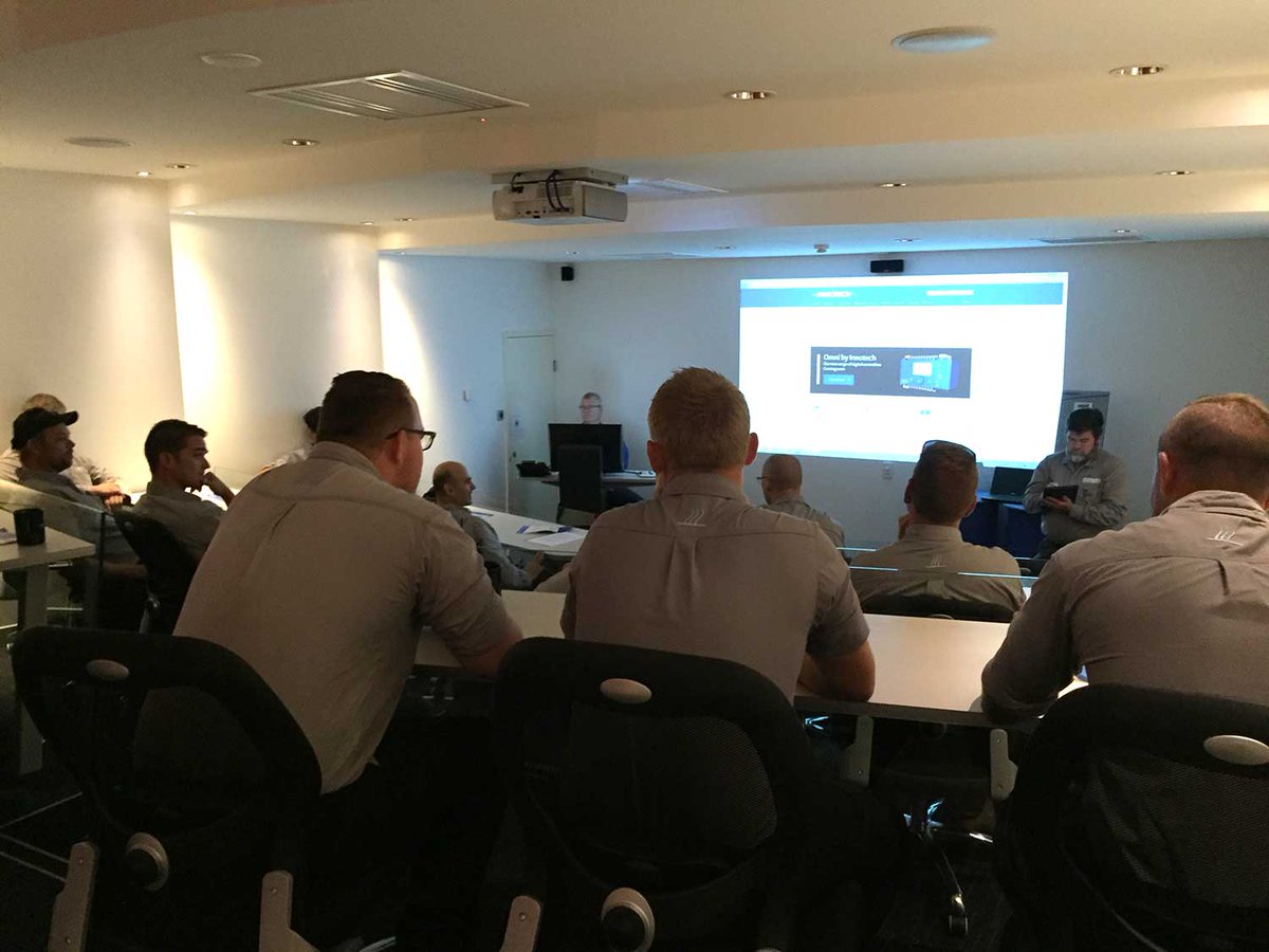 InnotechHQ's tweet photo. Thanks to Hiflow Industries for coming to the toolbox session this morning on our Maxim and M3K controller ranges. https://t.co/WyvEL4Y0a5