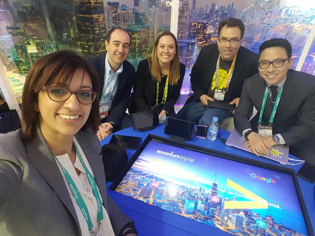 MobileNisha's tweet photo. Showcasing some exciting new #Android enterprise apps at the @Accenture booth at #MWC16 @GoogleforWork @MobilityWise https://t.co/VGvjlMHwJJ