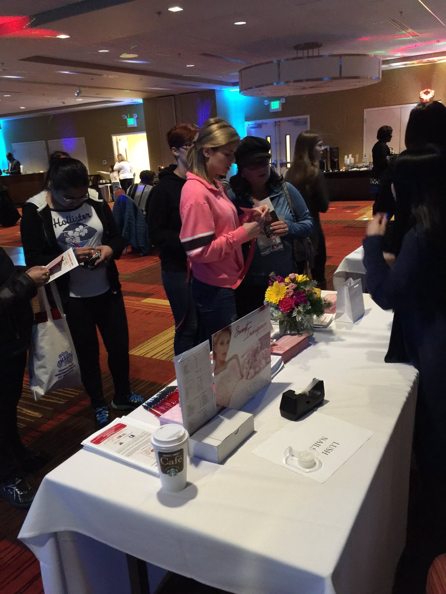 Lush Nails & Spa tweet media