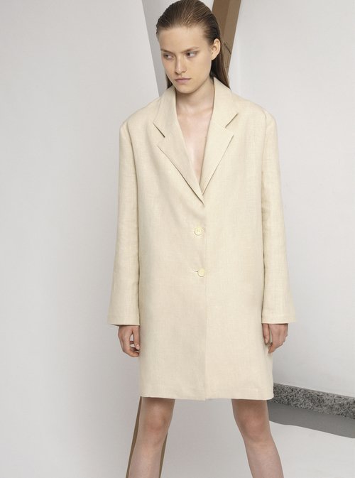 tforia_journal's tweet photo. lady print and a classic coat https://t.co/R6zIpt5grN @diarte_'s  spring https://t.co/tEWhgjxpFJ