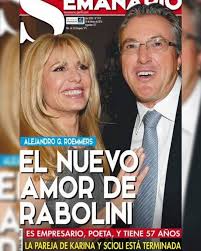 GarinCesar's tweet photo. #ElDolarAlCarajo Mientras te entretienen con los cuernos del pobre manco, el dólar a $16 https://t.co/TWbCf5gvFi