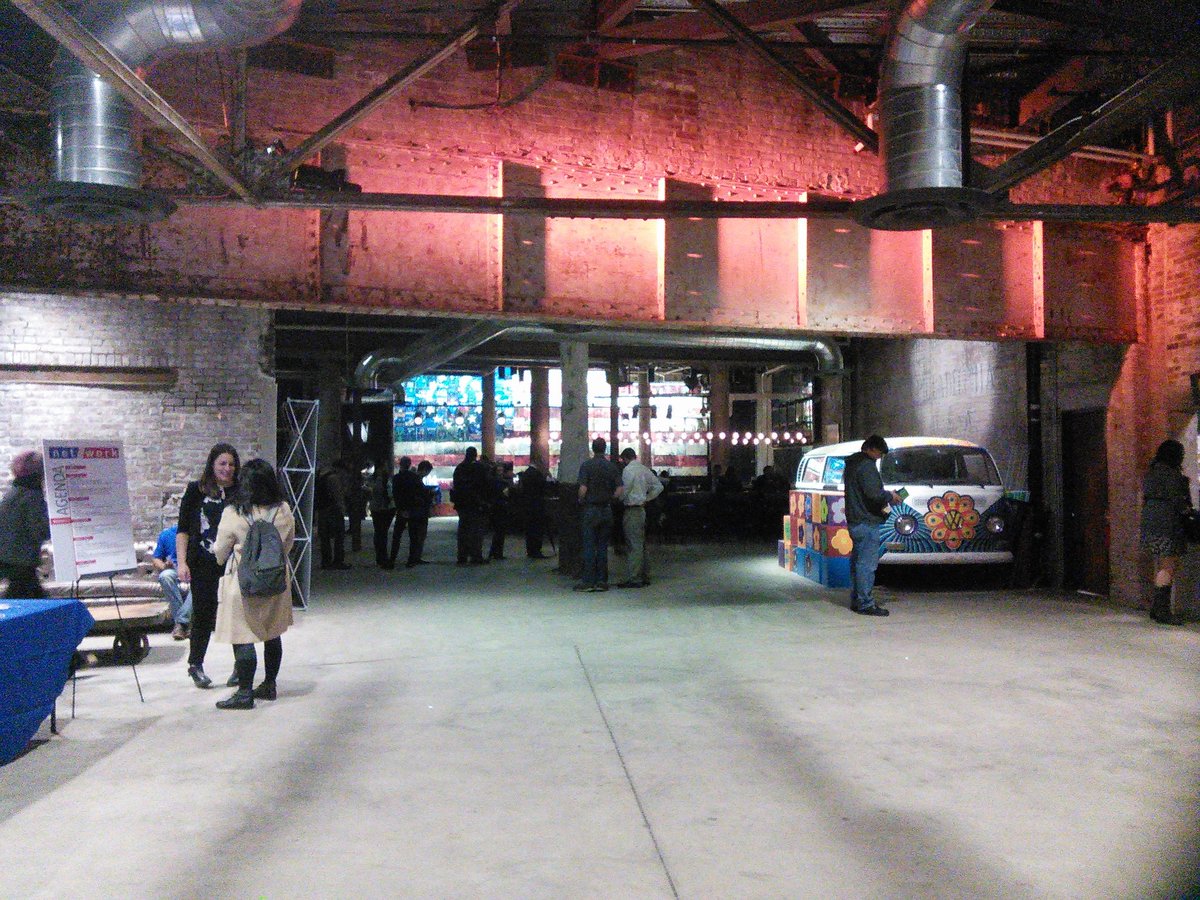 SkyeHorbrook's tweet photo. Volunteering with @TechnicallyPHL #networkphl16 #TechinPhilly https://t.co/CXvlPcJnon