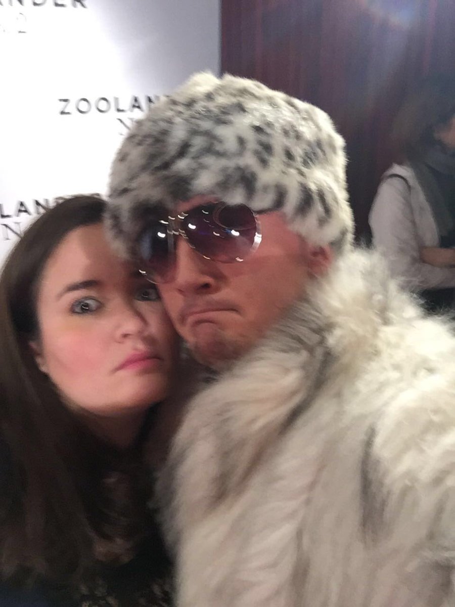 Thib944's tweet photo. Si on ne gagne pas on change de look 😉 #Zoolander2 https://t.co/jQeTzVpHTb