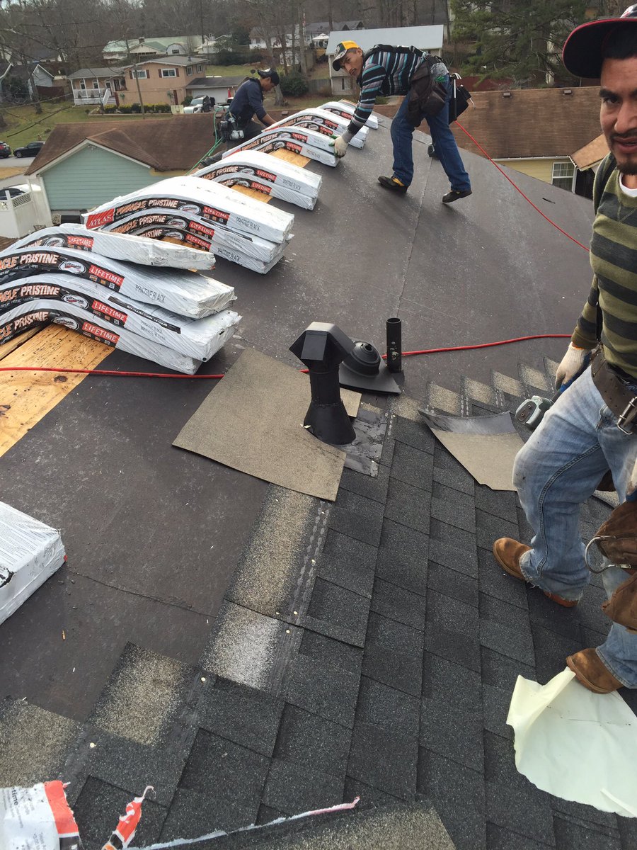 firstchoiceomes's tweet image. Chris Collins.  Storm Damage Atlanta Ga.  Atlas Pristine @AtlasRoofing #scotchguard