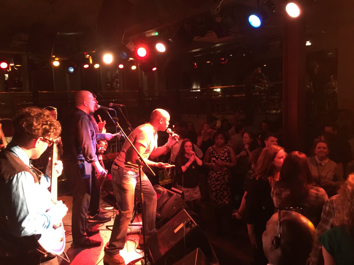 Del Camino tweet media