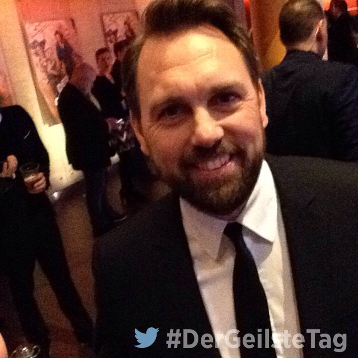 DerGeilsteTag's tweet photo. Live von der #DerGeilsteTag Premiere in München. https://t.co/OqsJ1CfCjf