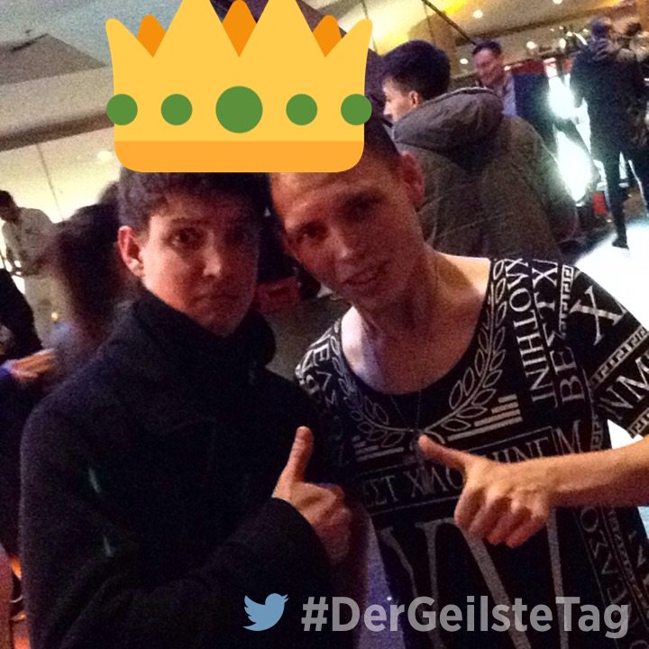 DerGeilsteTag's tweet photo. Live von der #DerGeilsteTag Premiere in München. https://t.co/Z8NXwUrYmZ