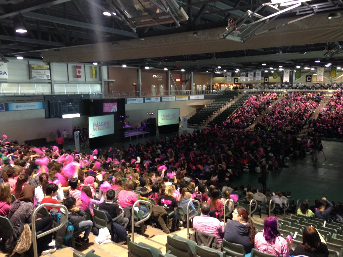 LSteeezy's tweet photo. Great turnout for the Pink Day Rally at the U of R @RedCrossSK  #speakupspeakout #imaginenobullying https://t.co/aIvwfbCWxS