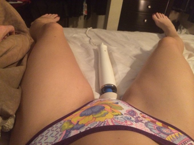 🌸 https://t.co/VvvQxlXPAP<a href="/tag/thongthursday"class="tags"><span>#thongthursday</span></a>