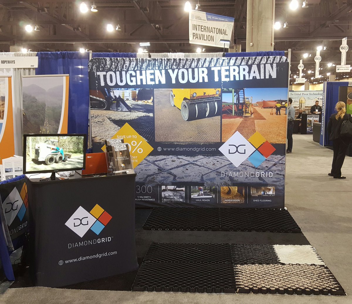 Diamond_Grid's tweet photo. Visit us at Stand 2044 in the International Pavillion at SME 2016 Phoenix today! #SMEACE2016 https://t.co/LDXeAyIuEA