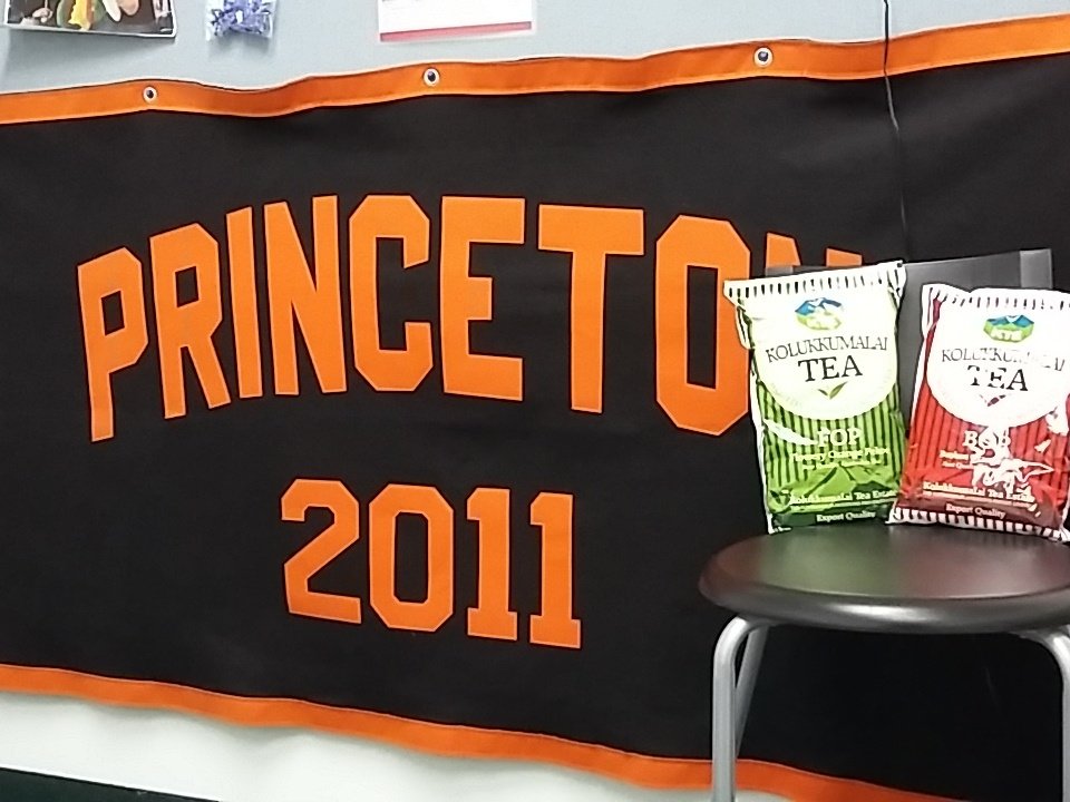Kolukkumalai tea delivered to Princeton office #ALCIMED #INPA 👍📬🌱🍃🍵✈